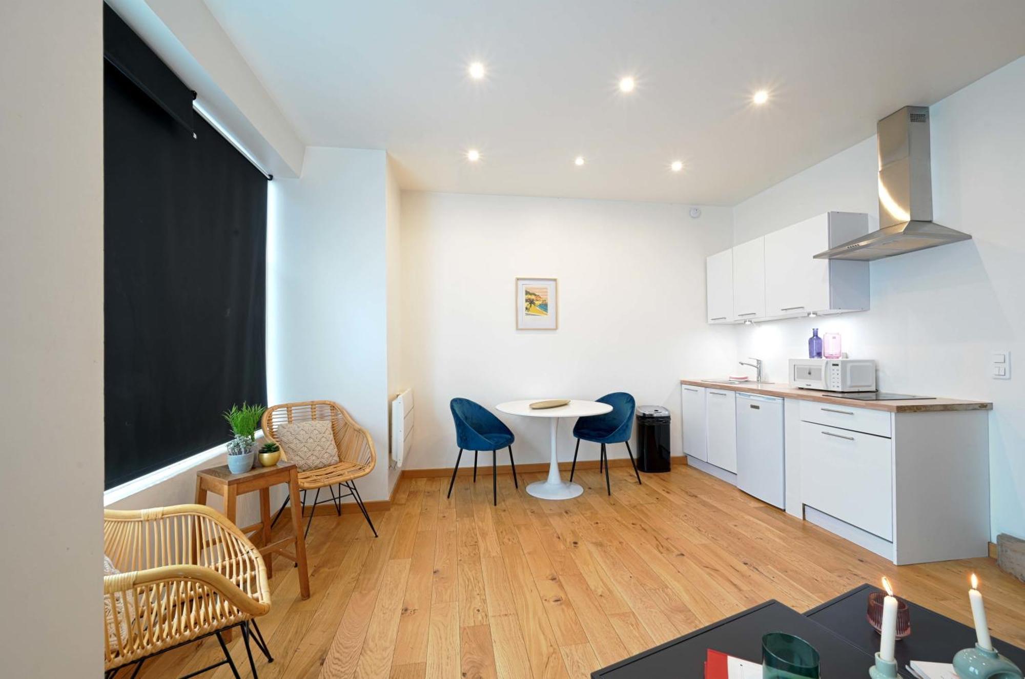 Superbe Appartement De 2 Pieces パリ エクステリア 写真