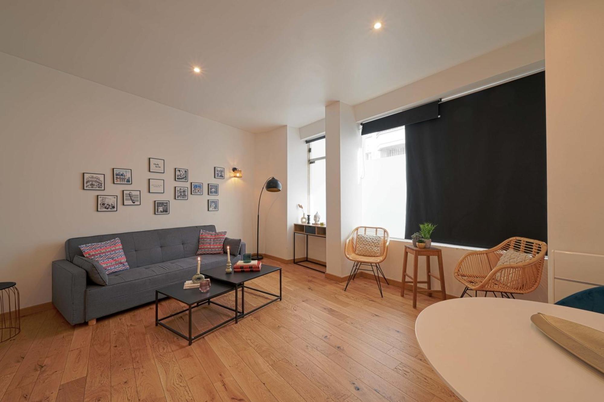 Superbe Appartement De 2 Pieces パリ エクステリア 写真