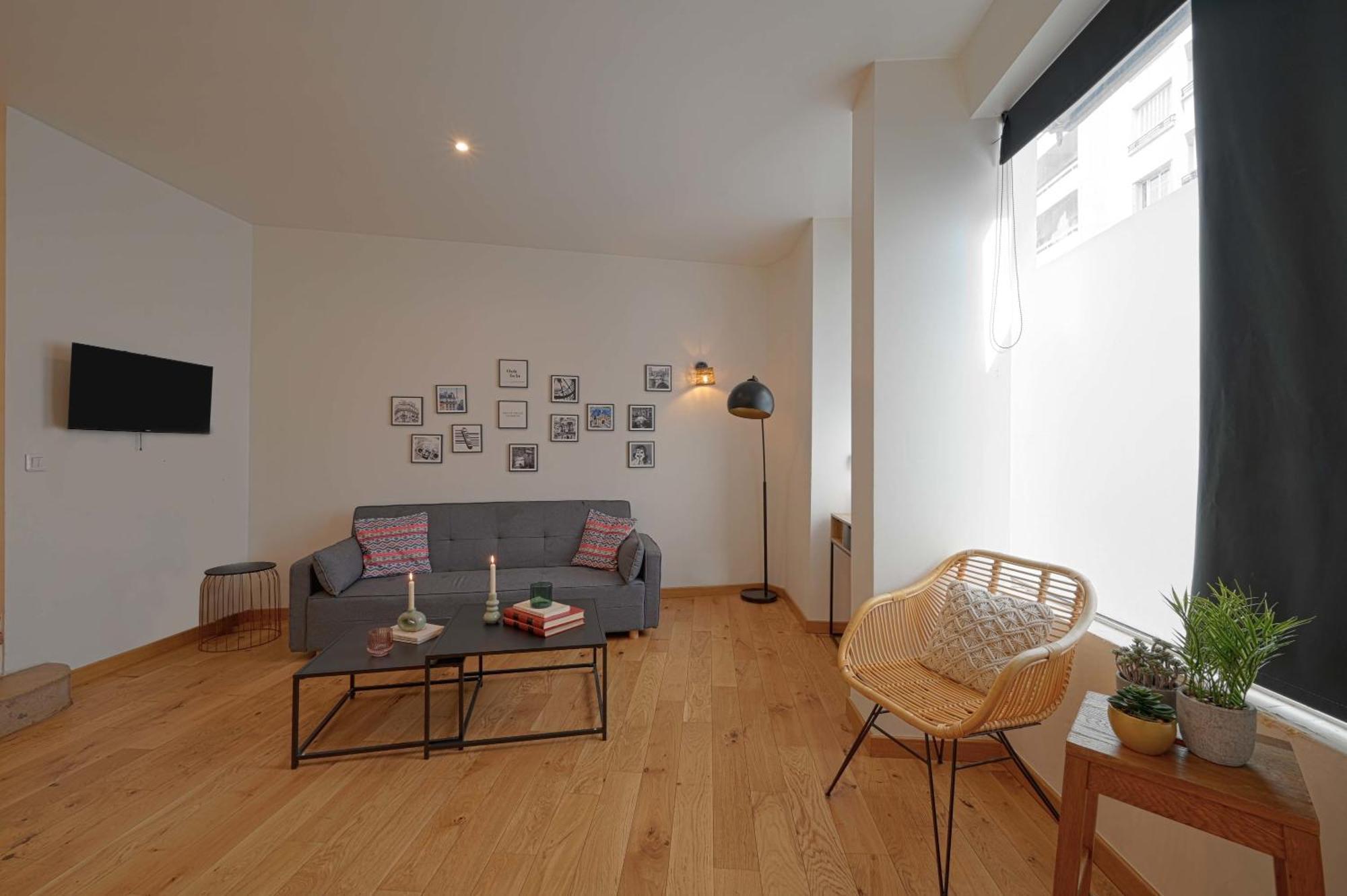 Superbe Appartement De 2 Pieces パリ エクステリア 写真